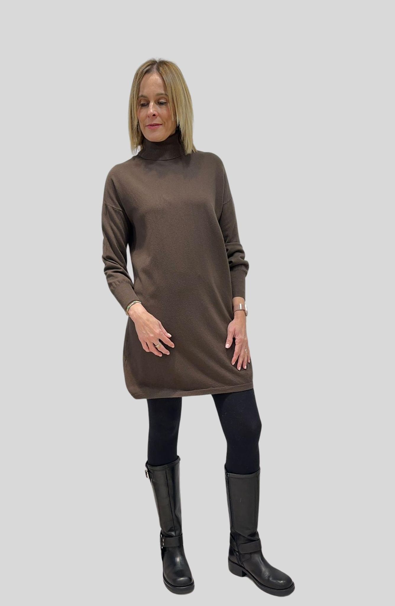 Vestido cuello alto - Imagen 6