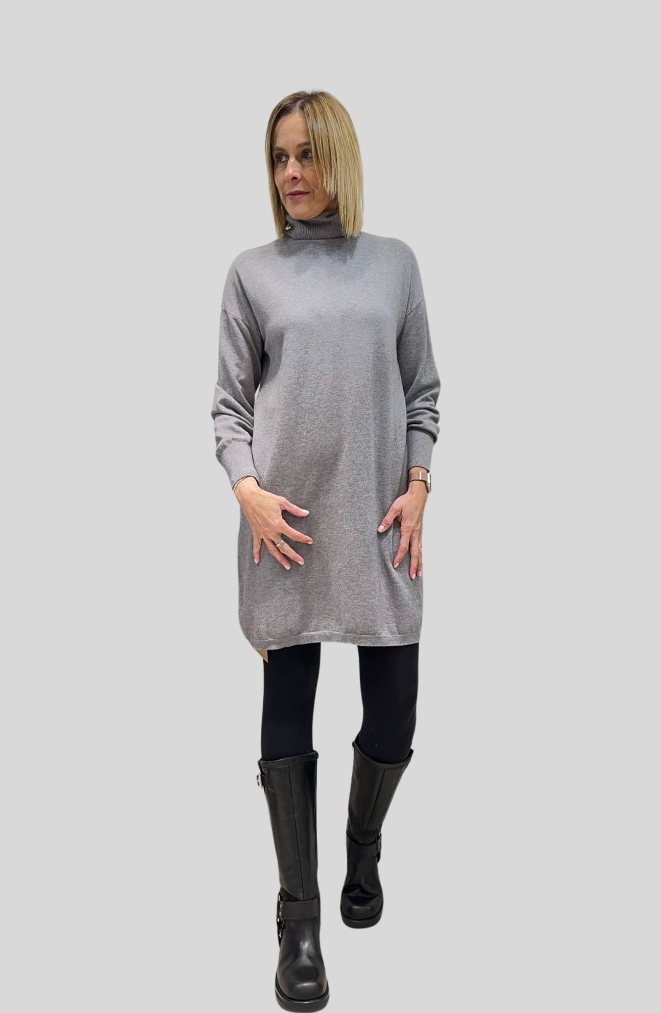 Vestido cuello alto