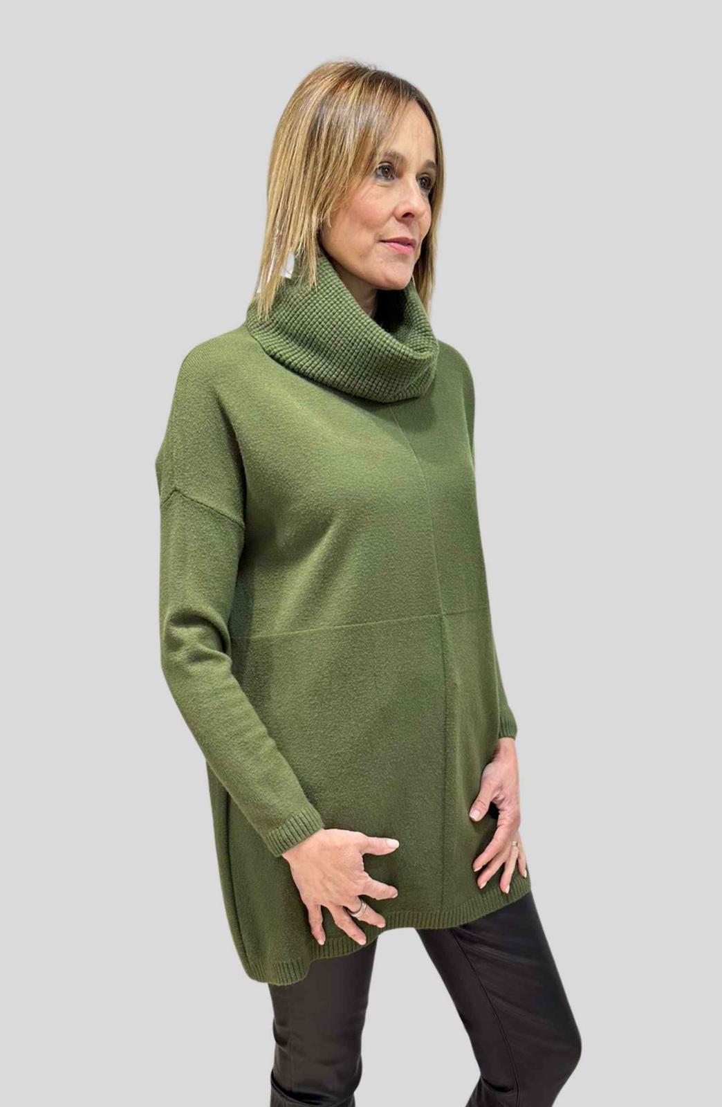 Vestido cuello vuelto - Imagen 3
