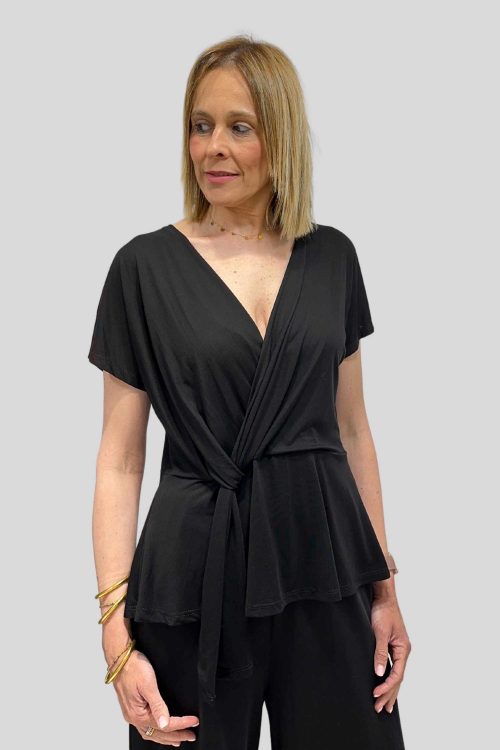 Camiseta con detalles